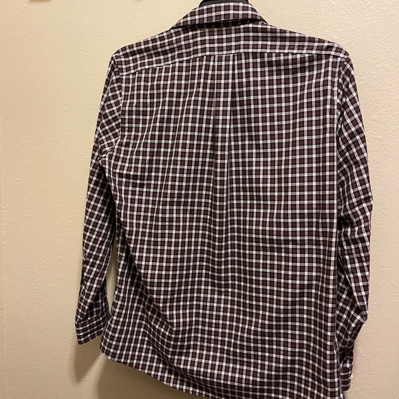 Eddie Bauer Wrinkle Free Button Down - Picture 2 of 4